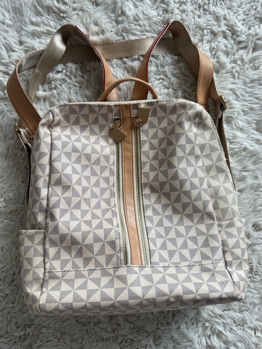 Geometric Patterned Beige Backpack - Picture 4 of 5